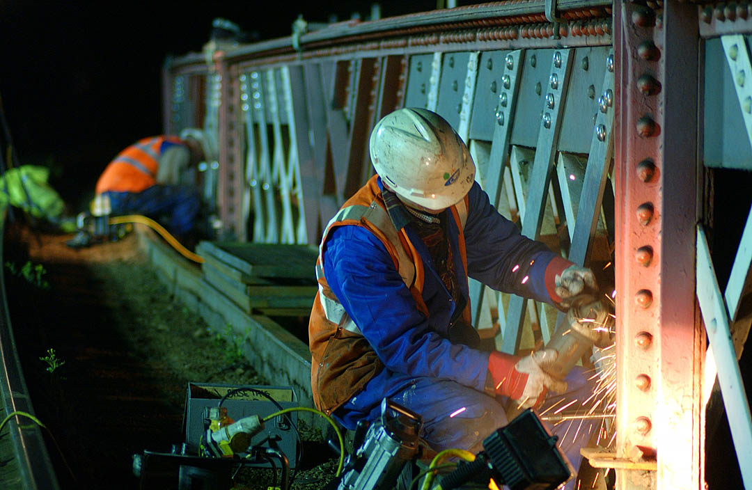 Commercial Photographer: Rail Photography: Bridge Repairs, Night works, Burntisland, Kirkcaldy, Fife, Scotland, UK